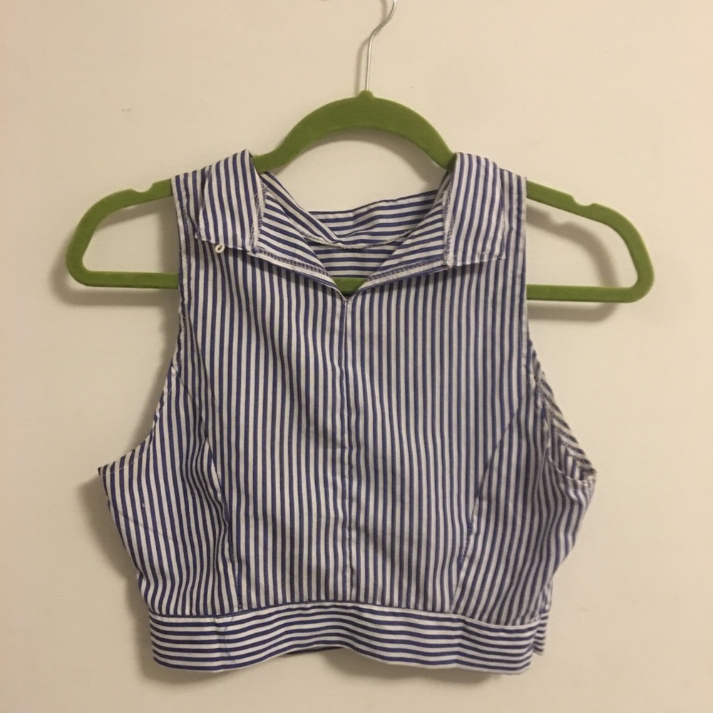 blue and white collared crop top